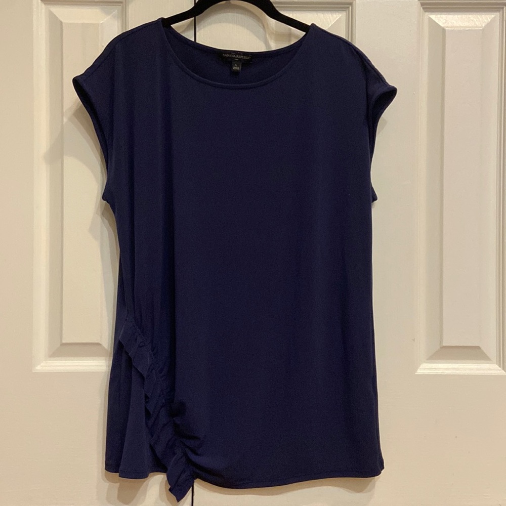 Banana Republic Factory top